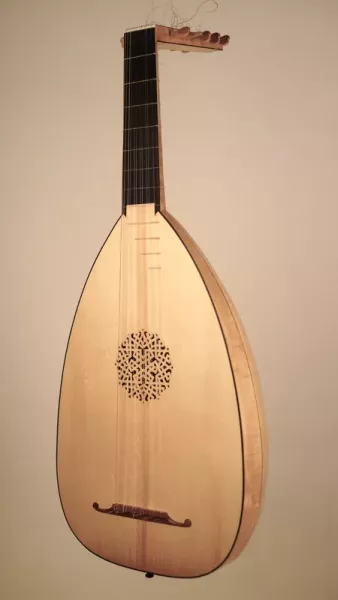 lutnia-renensowa-6-chorowa-2